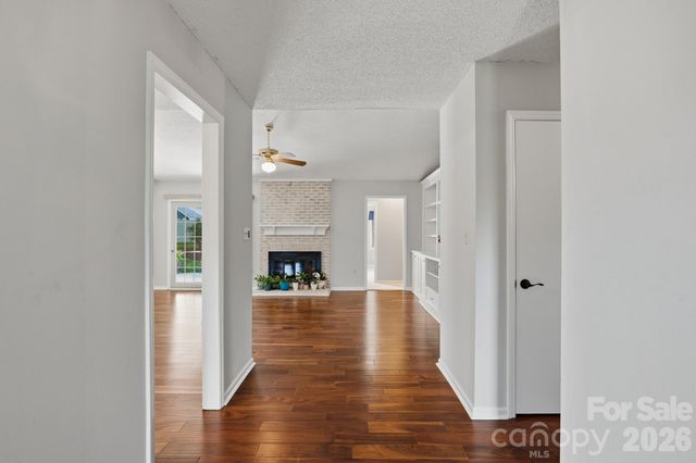 11831 Parks Farm Lane, Charlotte, NC 28277