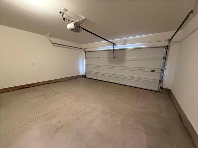 209 Mason Court, Yukon, OK 73099