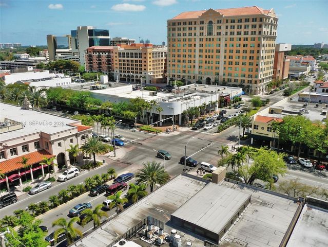 987 SW 37th Avenue 909, Coral Gables, FL 33135