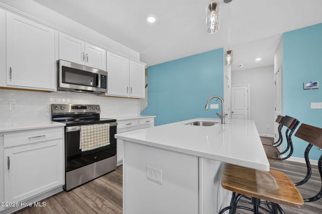 269 Mayflower Drive NW, Calabash, NC 28467