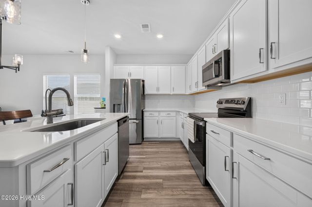 269 Mayflower Drive NW, Calabash, NC 28467