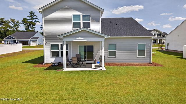 269 Mayflower Drive NW, Calabash, NC 28467