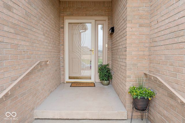 3287 Windham Drive, Greenwood, IN 46143