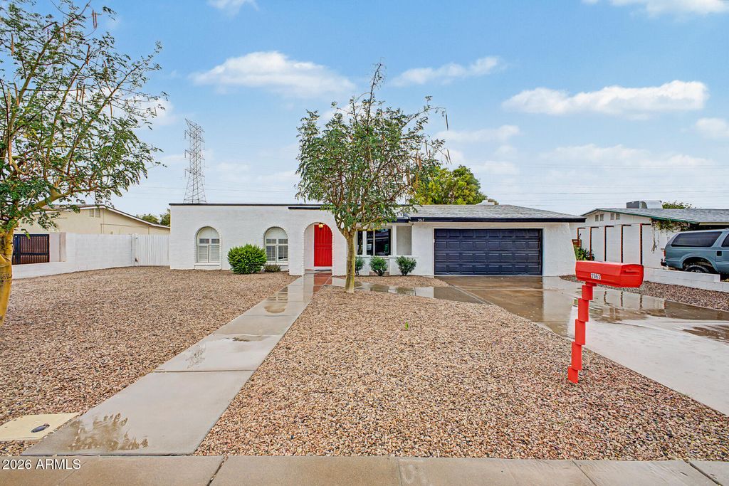 2063 E DECATUR Street, Mesa, AZ 85213 — exterior