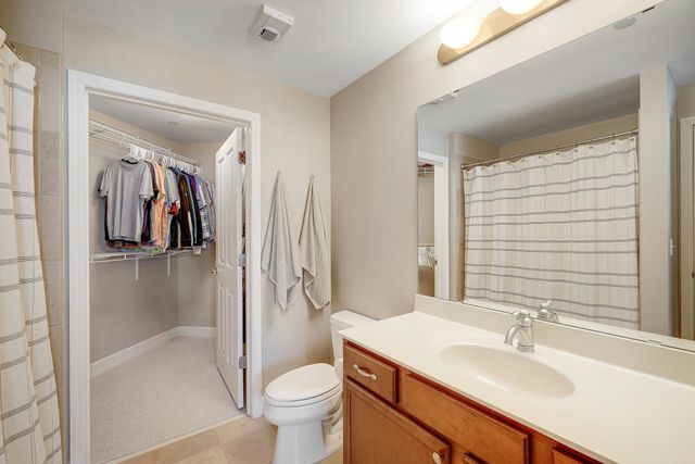 500 E Grant Street 709, Minneapolis, MN 55404