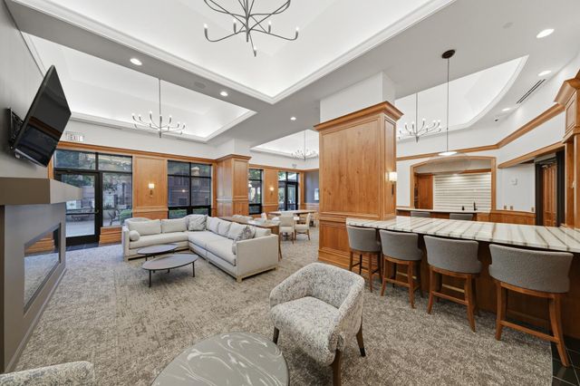 500 E Grant Street 709, Minneapolis, MN 55404