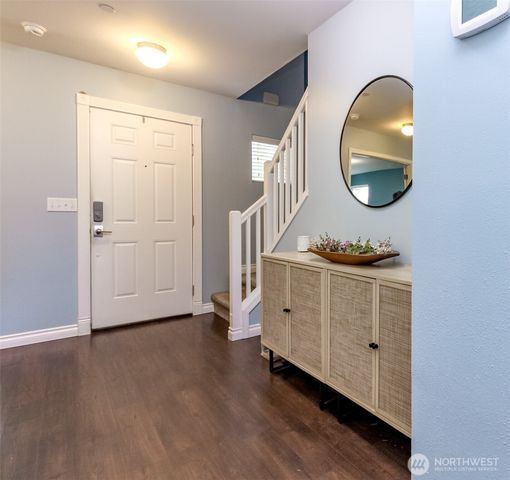 1194 Swan Loop, Dupont, WA 98327