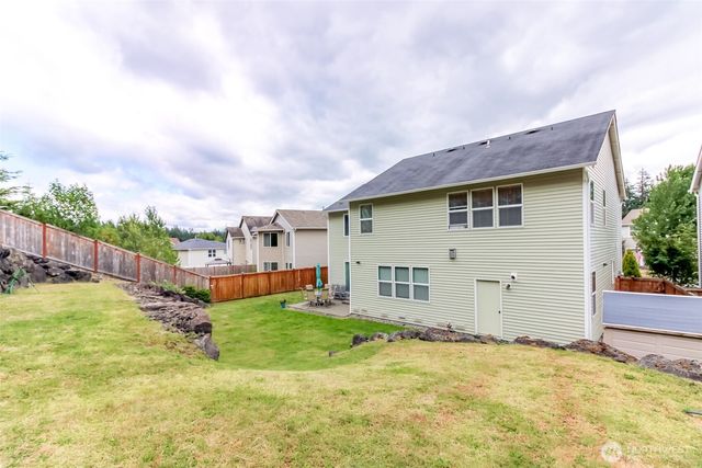 1194 Swan Loop, Dupont, WA 98327