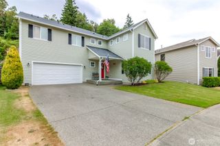 1194 Swan Loop, Dupont, WA 98327