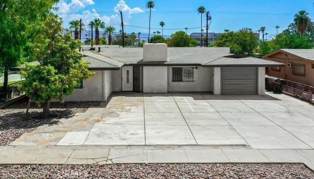 45472 Deglet Noor, Indio, CA 92201