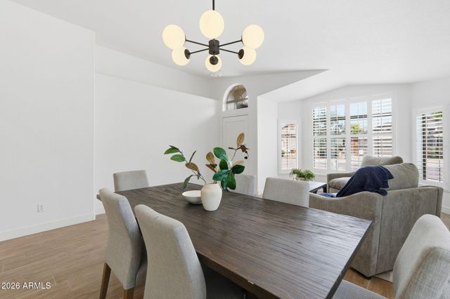 2435 E PATRICK Lane, Phoenix, AZ 85024