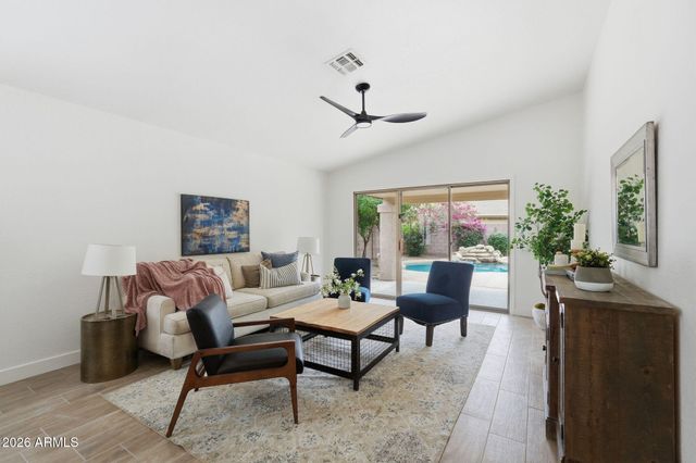 2435 E PATRICK Lane, Phoenix, AZ 85024