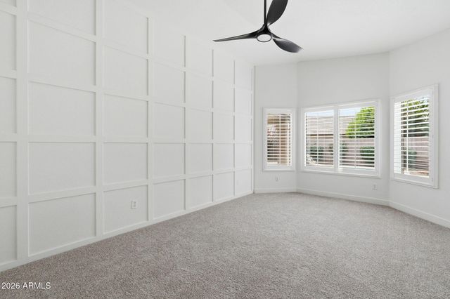 2435 E PATRICK Lane, Phoenix, AZ 85024