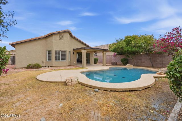 2435 E PATRICK Lane, Phoenix, AZ 85024