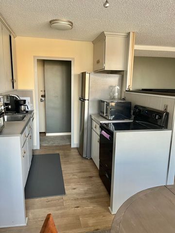 8900 E Jefferson Avenue 528, Detroit, MI 48214