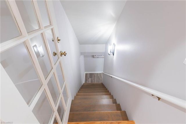 102 Hazelnut Court, Mount Airy, NC 27030