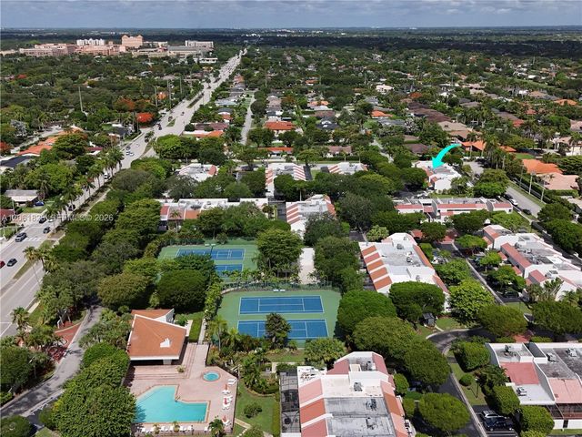 8133 SW 86th Ter, Miami, FL 33143