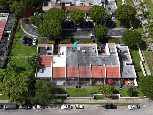 8133 SW 86th Ter, Miami, FL 33143
