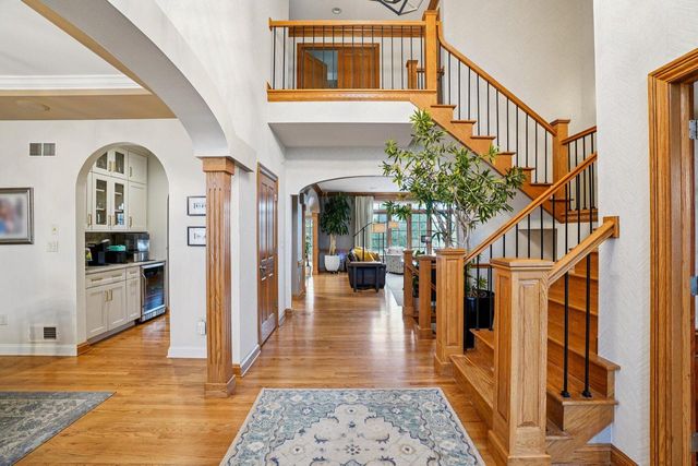 923 Evergreen CIRCLE, Hartland, WI 53029