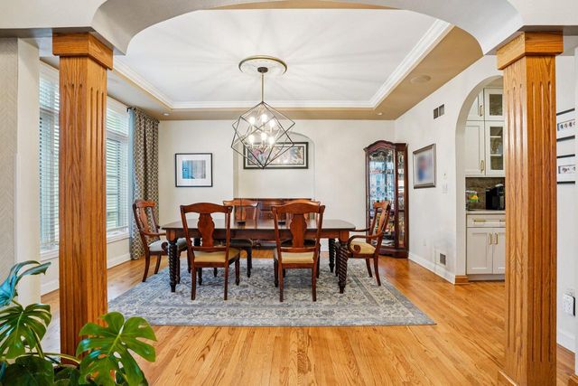 923 Evergreen CIRCLE, Hartland, WI 53029