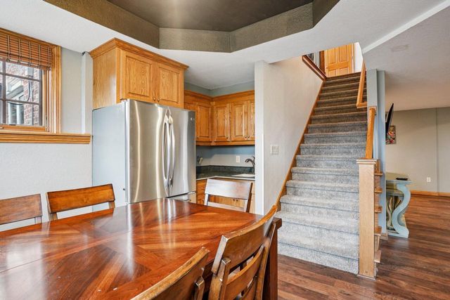 923 Evergreen CIRCLE, Hartland, WI 53029