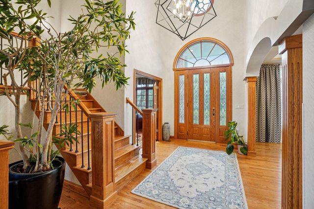 923 Evergreen CIRCLE, Hartland, WI 53029