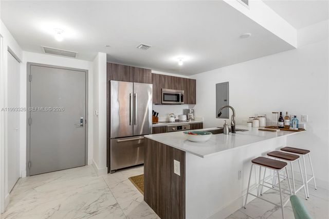 488 NE 18th St 909, Miami, FL 33132