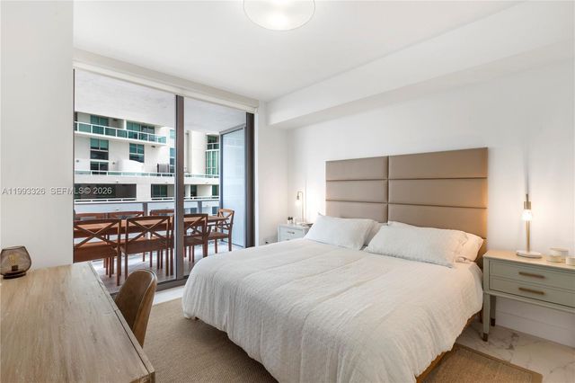 488 NE 18th St 909, Miami, FL 33132