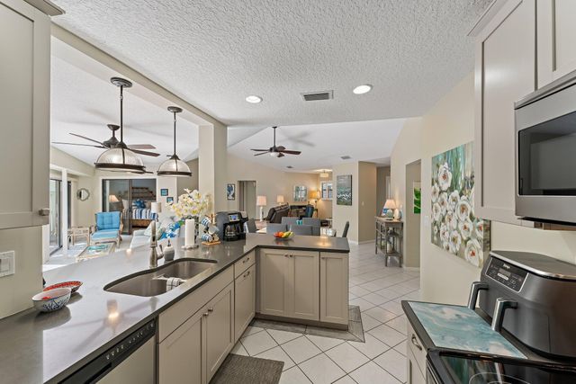 1127 E Seminole Avenue 4b, Jupiter, FL 33477