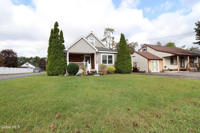 1246 Paul Avenue, Rotterdam, NY 12306