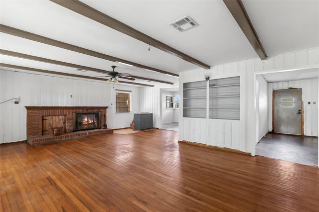 409 E Linney Street, Dayton, TX 77535