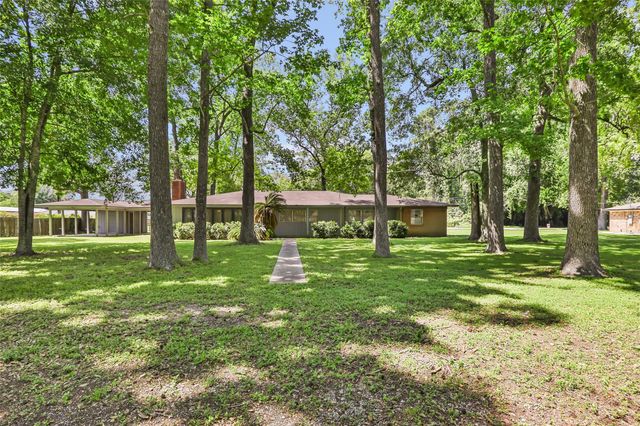 409 E Linney Street, Dayton, TX 77535