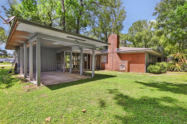 409 E Linney Street, Dayton, TX 77535