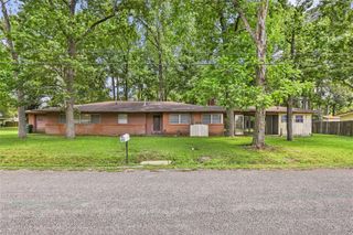 409 E Linney Street, Dayton, TX 77535