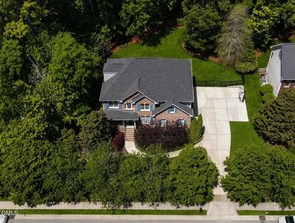 5008 Mill Hill Lane, Chapel Hill, NC 27517