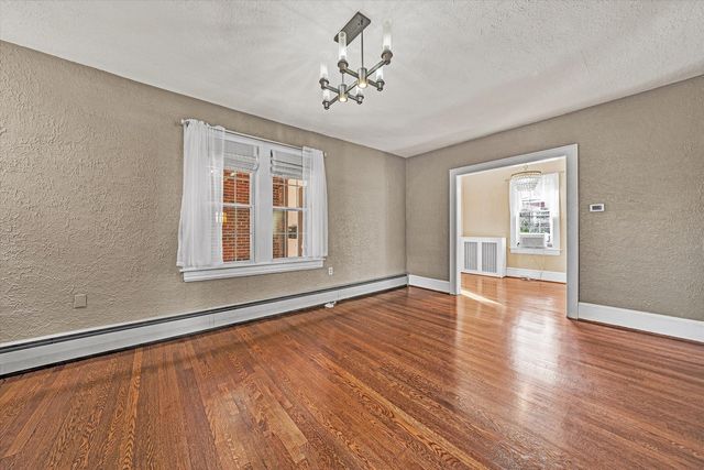 2705 Wycliffe AVE, Roanoke, VA 24014