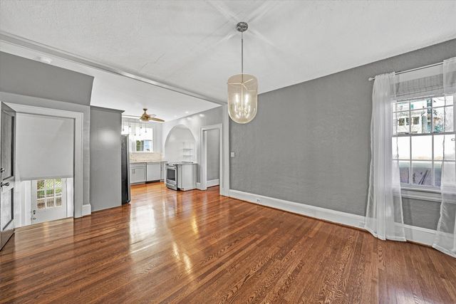 2705 Wycliffe AVE, Roanoke, VA 24014