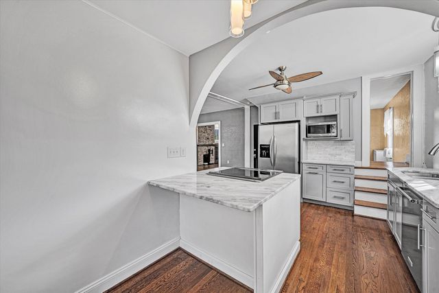 2705 Wycliffe AVE, Roanoke, VA 24014