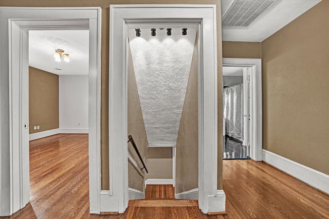 2705 Wycliffe AVE, Roanoke, VA 24014