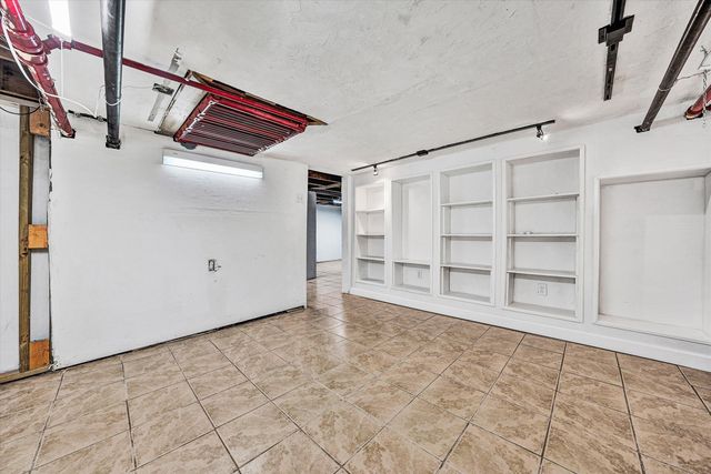 2705 Wycliffe AVE, Roanoke, VA 24014