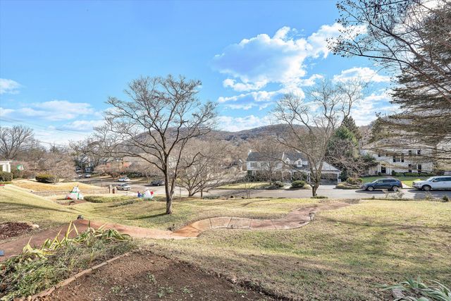 2705 Wycliffe AVE, Roanoke, VA 24014