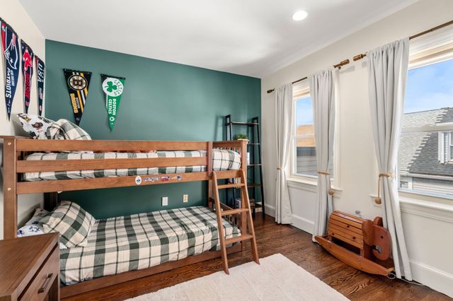6 Franklin St 2, Boston, MA 02129