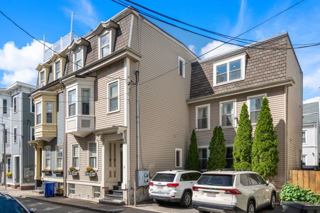 6 Franklin St 2, Boston, MA 02129