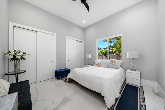 10250 SW 135th St, Miami, FL 33176