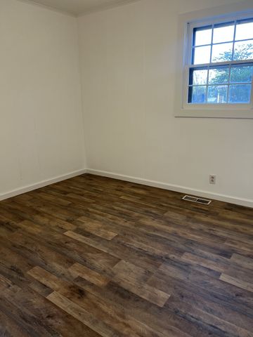72 Sherwood Vale Cir, NW, Mcminnville, TN 37110