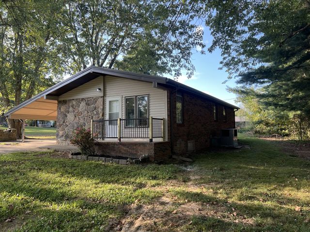 72 Sherwood Vale Cir, NW, Mcminnville, TN 37110