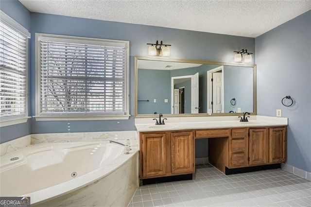 1331 Wynford Chase, Marietta, GA 30064