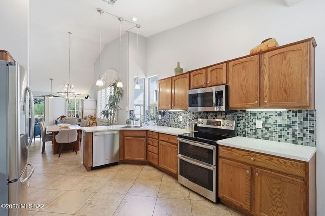 39086 S Casual Drive, Tucson, AZ 85739