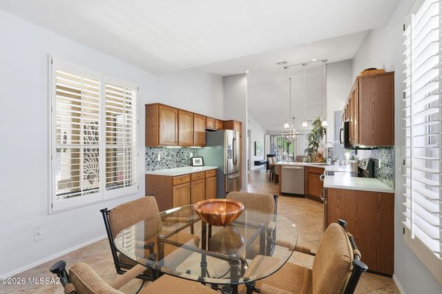 39086 S Casual Drive, Tucson, AZ 85739