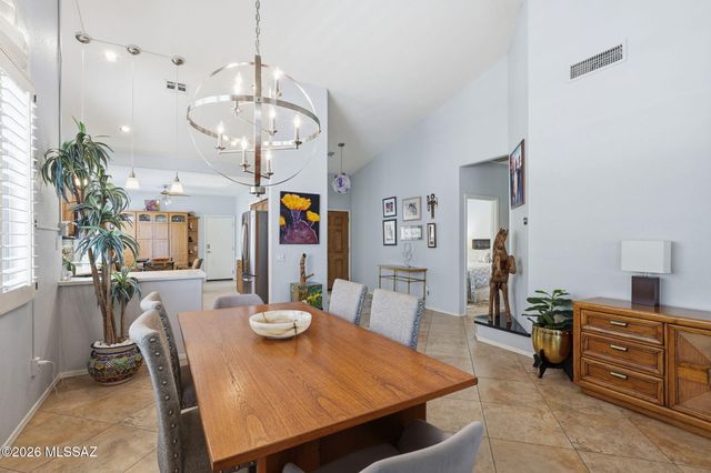 39086 S Casual Drive, Tucson, AZ 85739